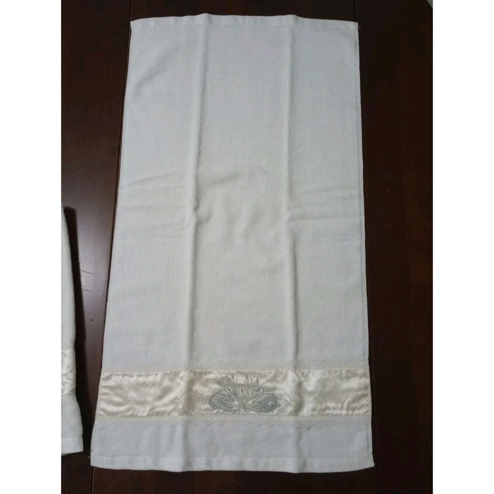 bath towel sets for bathroom Vintage Embroidered White Lace Swan 4pc